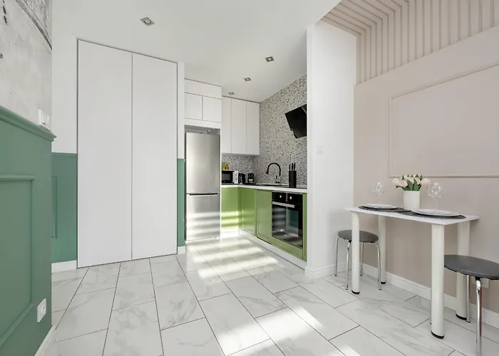 Motlawa River Old By Renters * Gdańsk